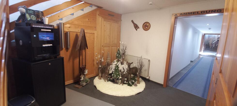 Zugang 1 Stock zur Rezeption