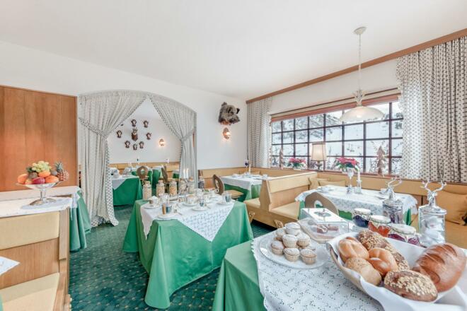 Jagdhaus Panorama Frühstück