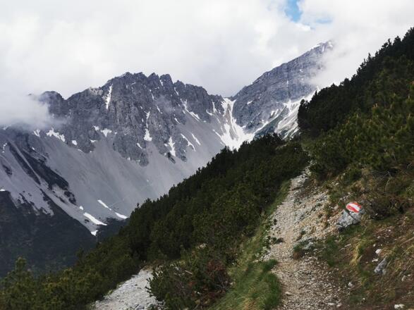 Abzweig zum Wilde-Bande Steig