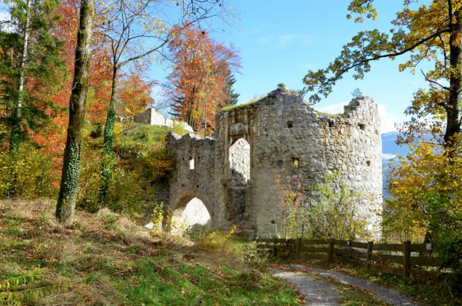 Thaurer Schlossruine