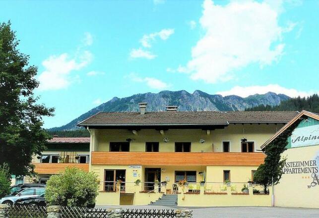 Alpina Appartements