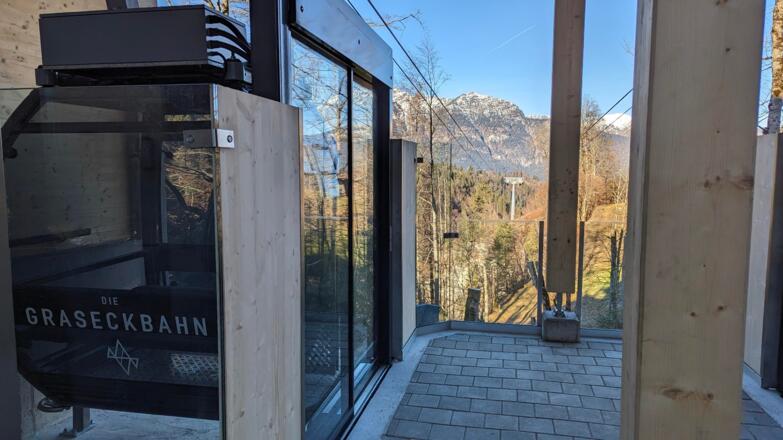 GRASECKBAHN Garmisch-Partenkirchen Gondel Bergstat