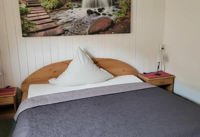 Schlafzimmer Edelwei?