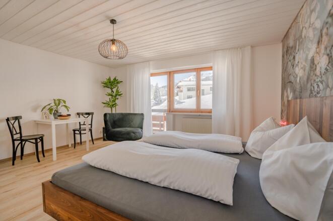 Zimmer 2 _Hoffnung_ Kingsize Bett Erholung Liebe M