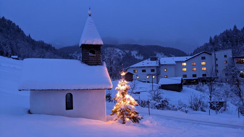 PXL_20211210_154802689