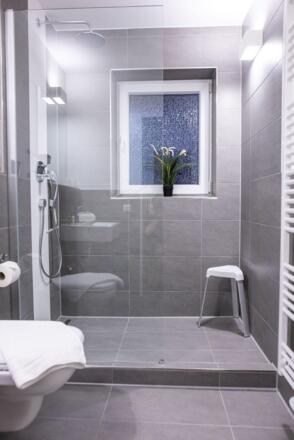 Mittelfeldstraße_34-4584_1