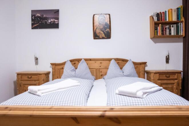 Mittelfeldstraße_34-4596_1