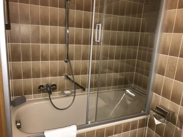 Badewanne im Badezimmer