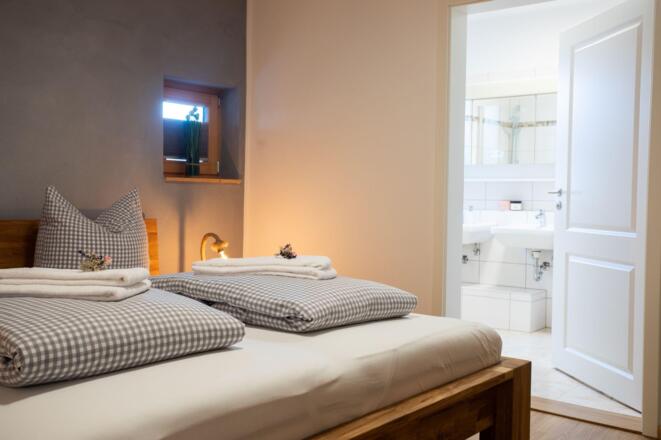 Schlafzimmer 1 im EG