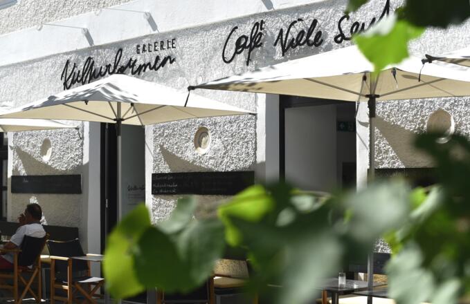 Galerie Kulturformen / Café Viele Leute