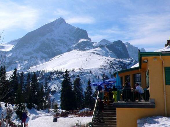 Kreuzeck: Skifahren, Sonnen ....