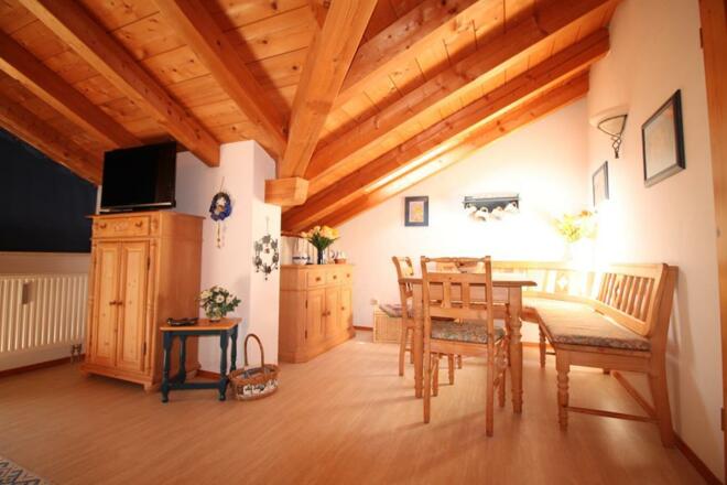 Essbereich im Wohnzimmer