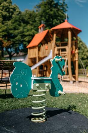 Leiners-Familien-Hotel-SPIELPLATZ-72