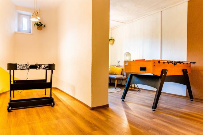 Jugendraum-8 - Kopie