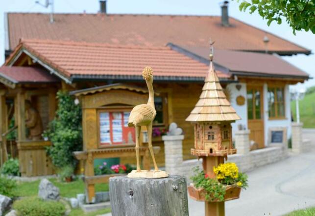 Aussenansicht im Sommer
