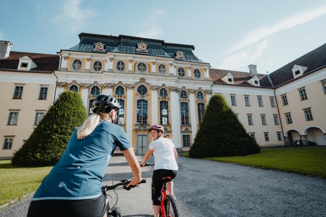 Radtour am Donauradweg Stift St. Florian