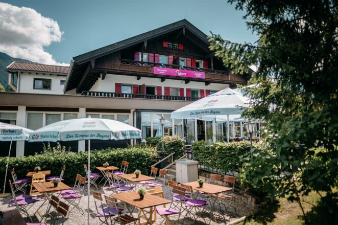 Leiners-Familien-Hotel-BIERGARDEN-3