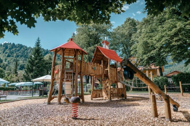 Leiners-Familien-Hotel-SPIELPLATZ-16