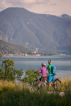 Blick von Gmund am Tegernsee nach Süden