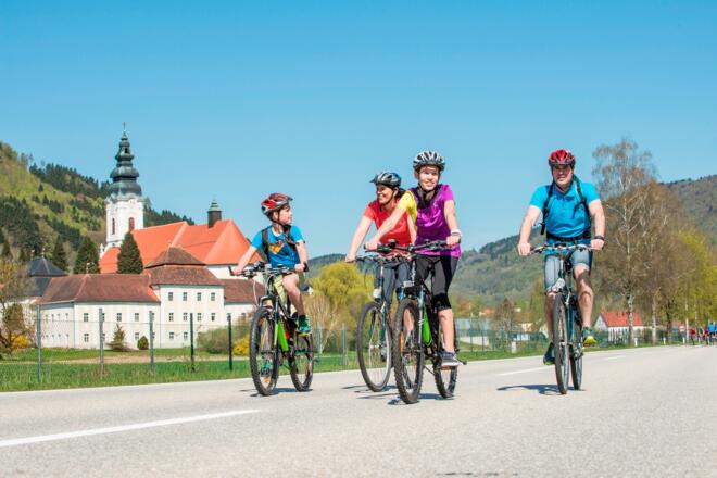 Donauradweg Engelhartszell