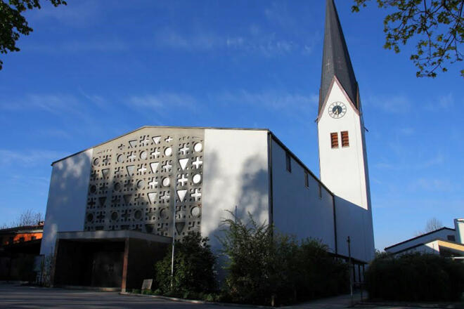 Kirche von außen