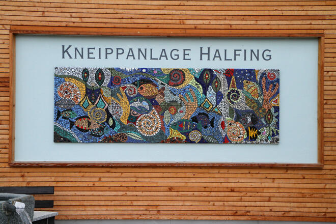 Mosaik-Kneippanlage-Halfing