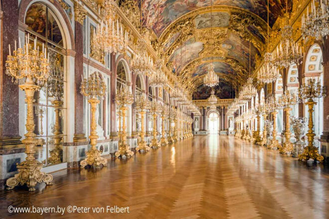 Herrenchiemsee-spiegelsaal-©www.bayern.by-©Peter-von-Felbert