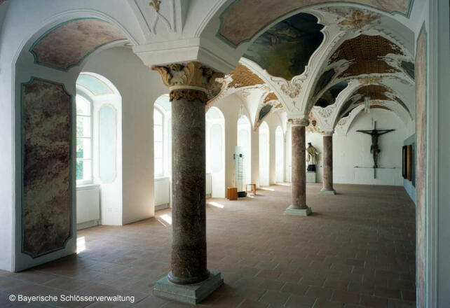 Bibliothekssaal-Augustiner-Chorherrenstift