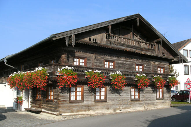 krippnerhaus-edling-aussenansicht