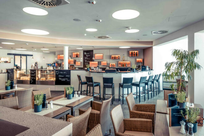 RESTAURANT LAKESIDE_Chiemgau Thermen