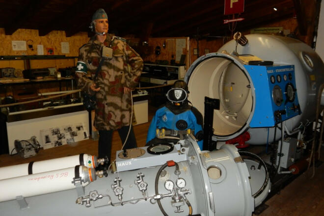 2. Bild f. CAT -Ausstellung-Taucher-