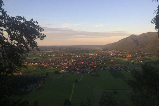Zeppelinhöhe Grassau Abendsonne Sommer