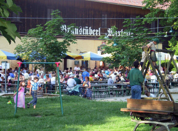biergarten-maxlrain-spielplatz