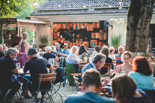 chiemseer wirtshaus biergarten