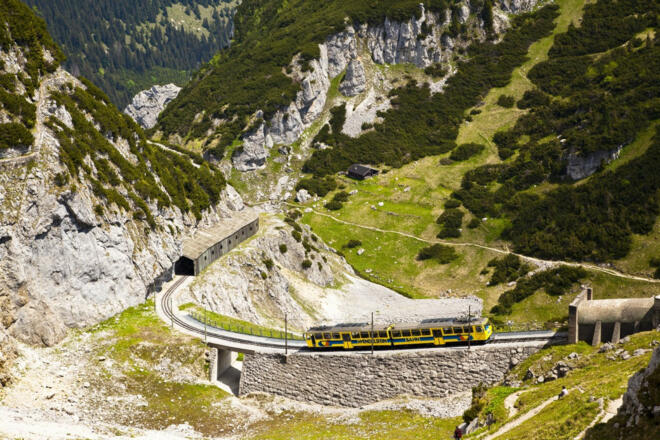 Zahnradbahn