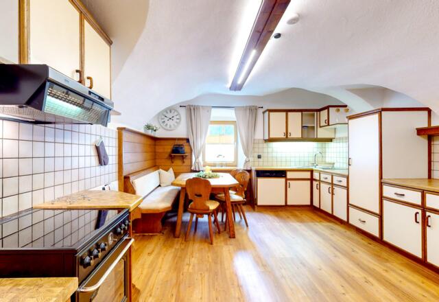 Küche mit Essbereich