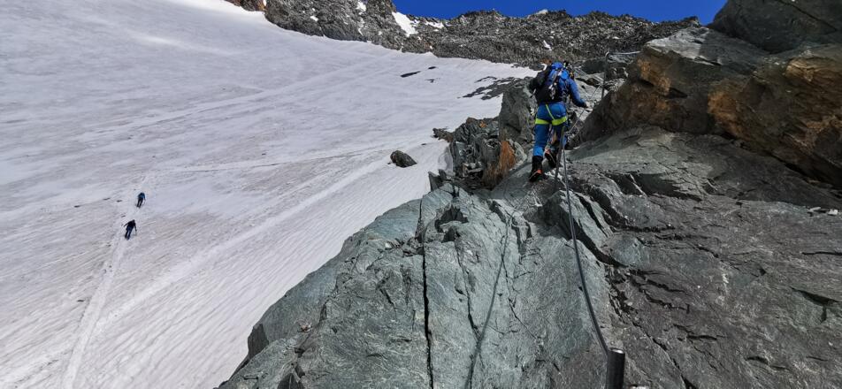 Aufstieg zur erzherzog-Johann-Hütte