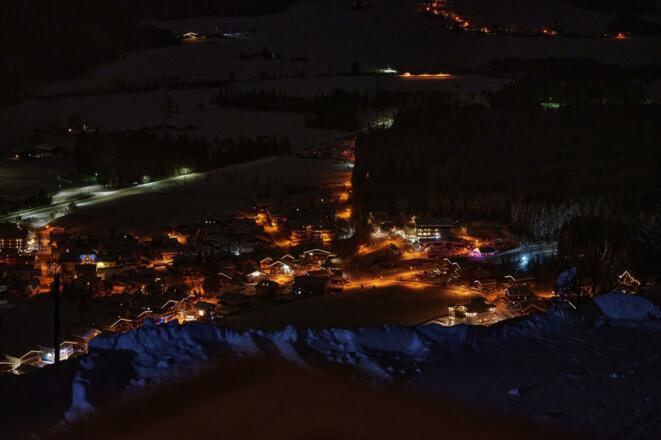 Ausblick auf Neukirchen bei Nacht