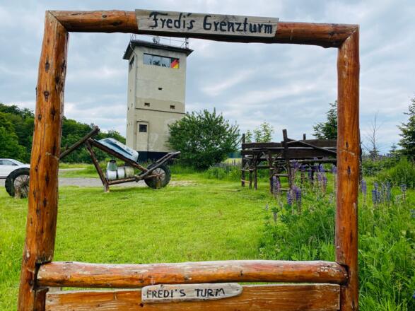 Grenzturm auf dem Grünen Band in Bad Lauterberg im Harz Bartolfelde