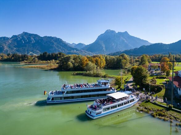 Forggensee-Schifffahrt-Beide Schiffe-Mathias Struck_©Forggenseeschifffahrt_kleiner.jpg