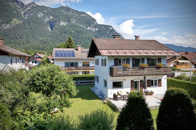 Das Alpenhaus mit Garten