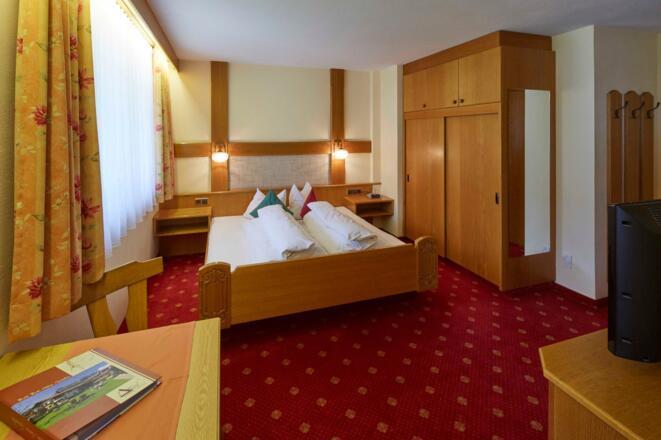 Cormfort- Doppelzimmer ohne Balkon