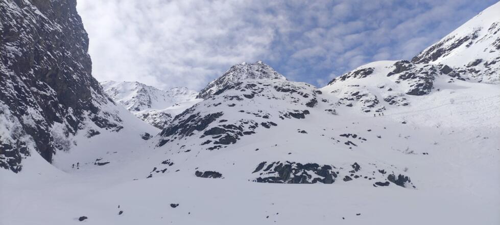 Untere "Zwinge" - steiler links oder umgehen rechts (im Aufstiegssinn)