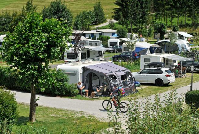 Campingplatz im Grünen am Reinatalersee
