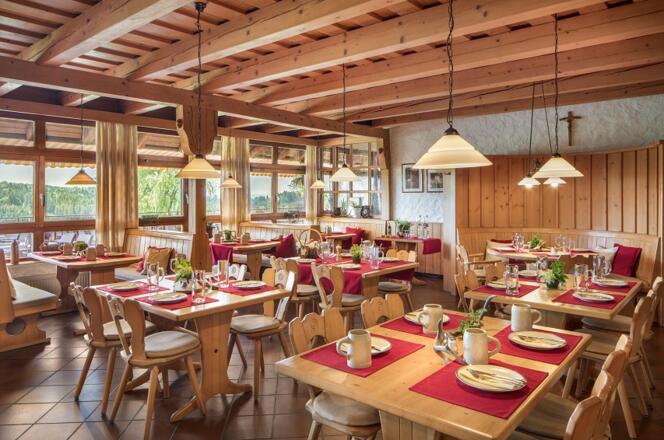 Restaurant mf-20170602 innen.jpg