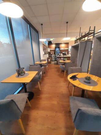 Caffee & Snack Unimarkt Wilhering_innen 3_fotocredit Fellhofer