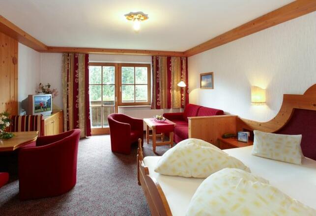 Almhotel Told