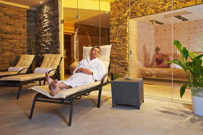 Alpeiner Nature Resort-Ruheraum + Infrarotkabine.j