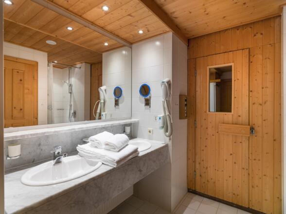 alle Appartements mit eigener Sauna