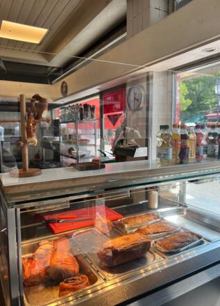 Metzgerei Friedl - Warme Theke